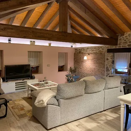 펜션 C'genoveva Complejo Turistico Rural Caleacabo Biescas (Asturias)